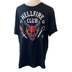 Netflix Stranger Things T-Shirt Men's Size XL Color Black Hellfire Club Graphic